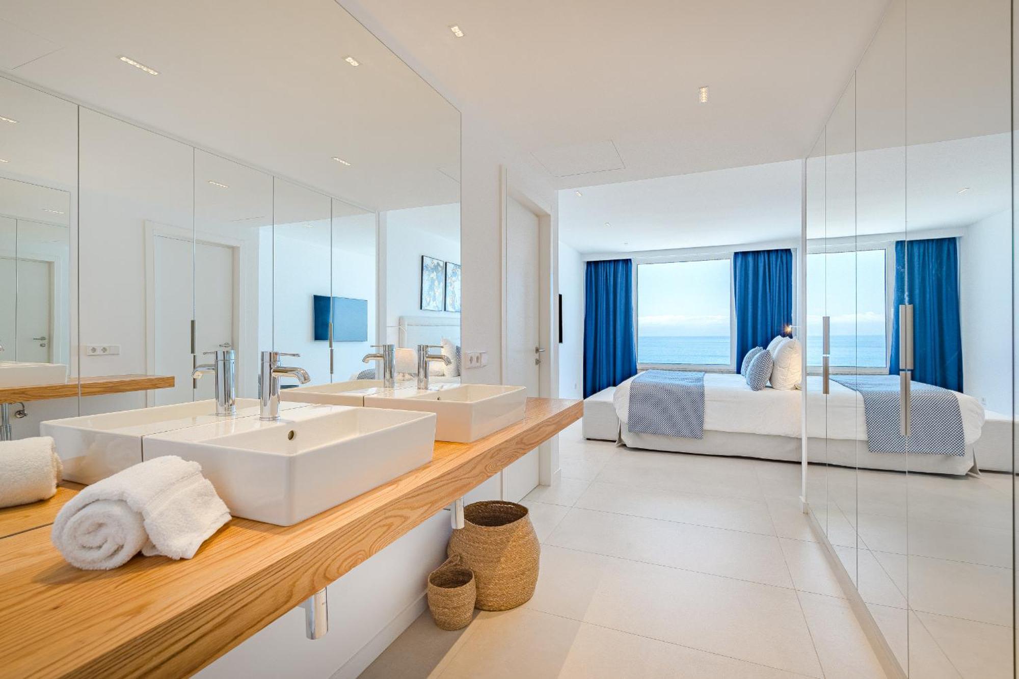 Aquasuites Luxury B06 At Gigantes * Acantilado de los Gigantes
